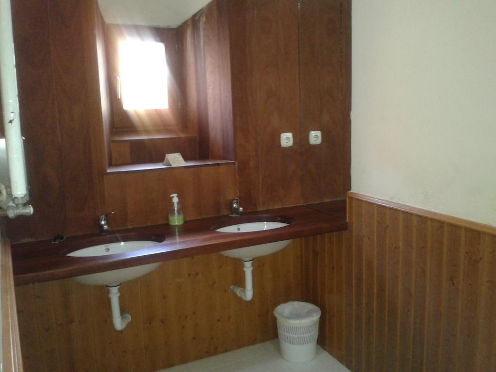 Albergue Convento De San Franciscoサフラ 部屋 写真